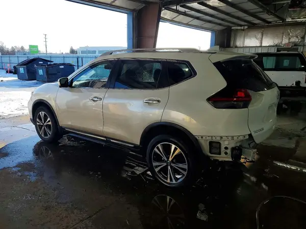 5N1AT2MV1JC846906 2018 NISSAN ROGUE - Image 2