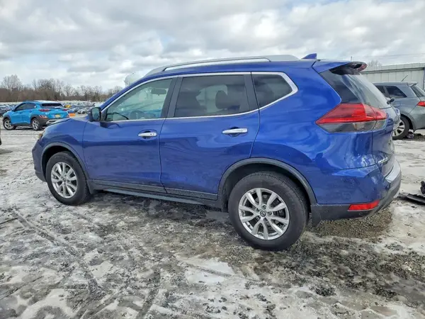 5N1AT2MV1JC847876 2018 NISSAN ROGUE - Image 2