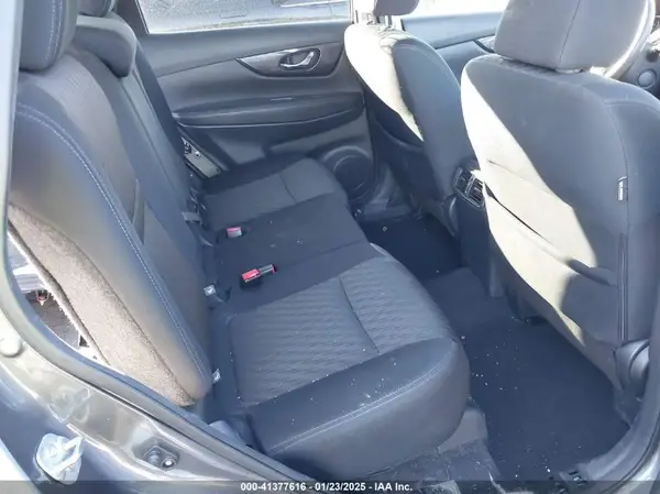 5N1AT2MV1JC850356 2018 NISSAN ROGUE - Image 8
