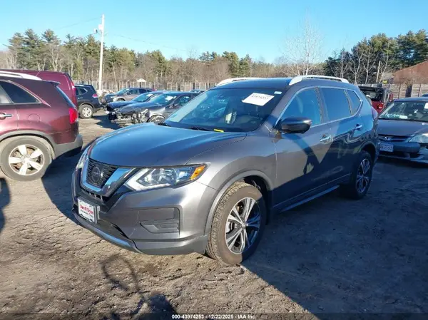 5N1AT2MV1KC703455 2019 NISSAN ROGUE - Image 2