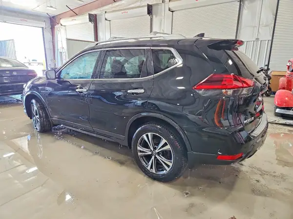 5N1AT2MV1KC704816 2019 NISSAN ROGUE - Image 2