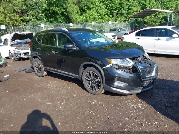 5N1AT2MV1KC718618 2019 NISSAN ROGUE - Image 1