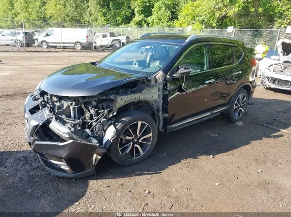 5N1AT2MV1KC718618 2019 NISSAN ROGUE - Image 2