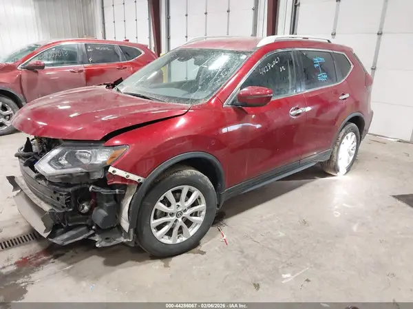 5N1AT2MV1KC720787 2019 NISSAN ROGUE - Image 2