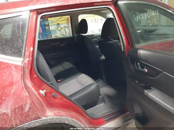 5N1AT2MV1KC720787 2019 NISSAN ROGUE - Image 8