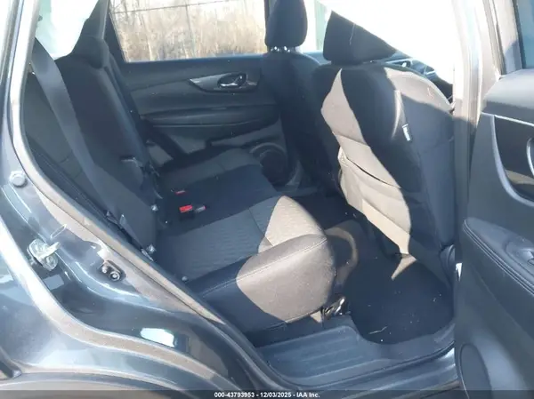 5N1AT2MV1KC730509 2019 NISSAN ROGUE - Image 8