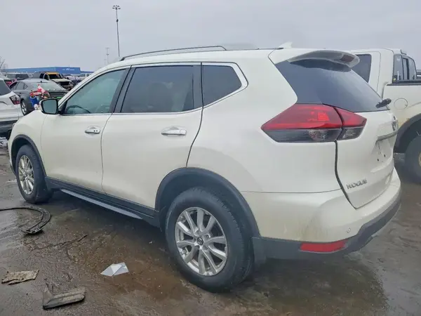 5N1AT2MV1KC731417 2019 NISSAN ROGUE - Image 2