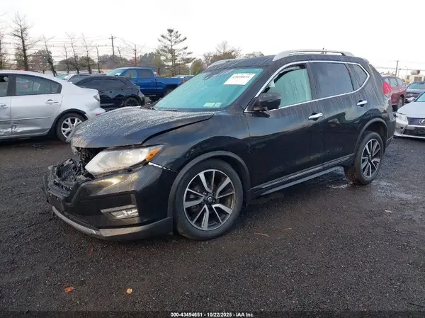 5N1AT2MV1KC732793 2019 NISSAN ROGUE - Image 2