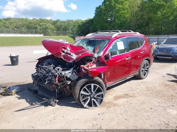 5N1AT2MV1KC735631 2019 NISSAN ROGUE - Image 2