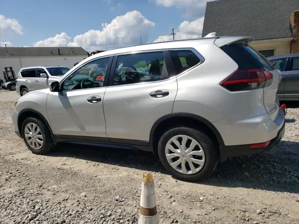 5N1AT2MV1KC737749 2019 NISSAN ROGUE - Image 2