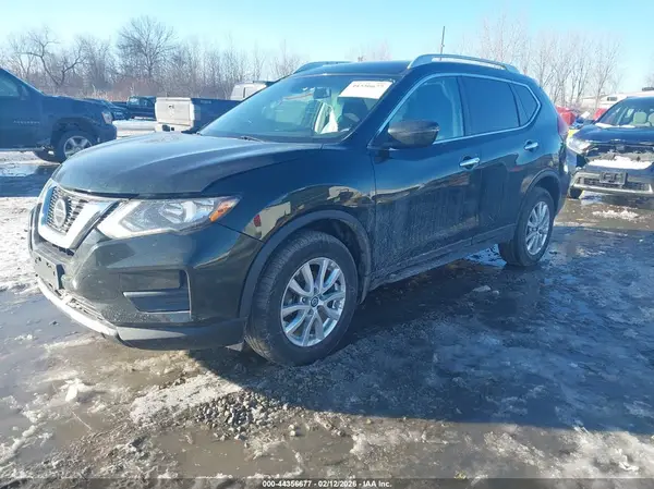 5N1AT2MV1KC738688 2019 NISSAN ROGUE - Image 2