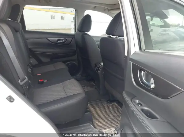 5N1AT2MV1KC752882 2019 NISSAN ROGUE - Image 8