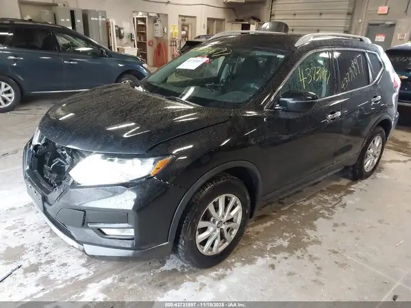 5N1AT2MV1KC765406 2019 NISSAN ROGUE - Image 2
