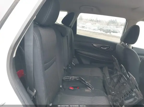 5N1AT2MV1KC766099 2019 NISSAN ROGUE - Image 8