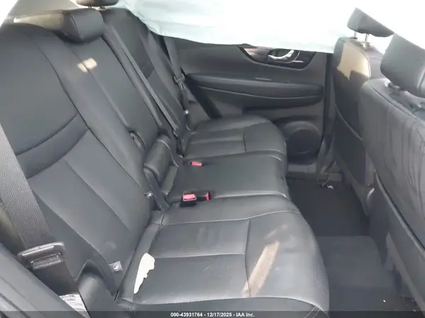 5N1AT2MV1KC768225 2019 NISSAN ROGUE - Image 8