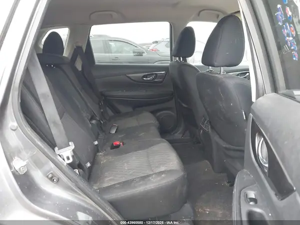 5N1AT2MV1KC770072 2019 NISSAN ROGUE - Image 8
