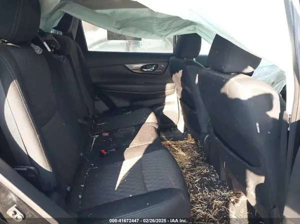 5N1AT2MV1KC782240 2019 NISSAN ROGUE - Image 8