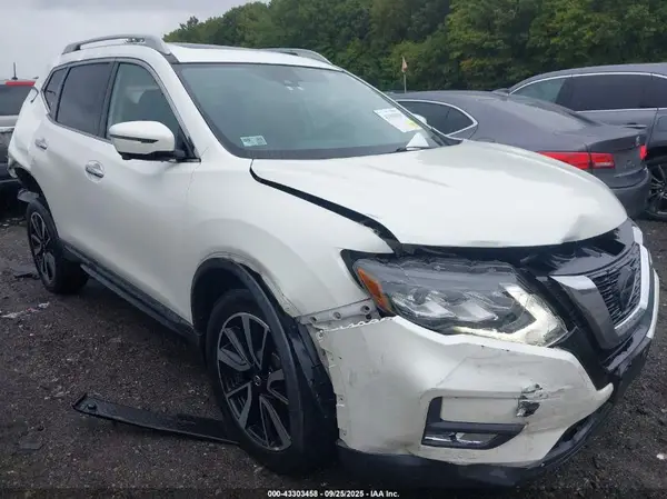 5N1AT2MV1KC782397 2019 NISSAN ROGUE - Image 1