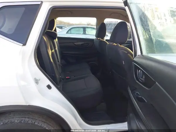 5N1AT2MV1KC784683 2019 NISSAN ROGUE - Image 8