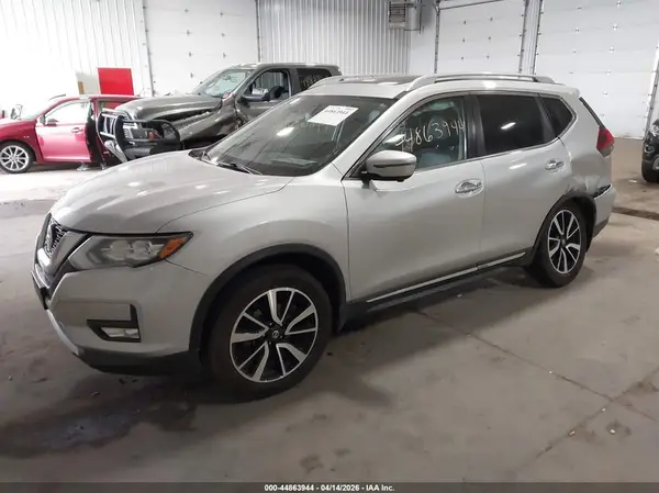 5N1AT2MV1KC802101 2019 NISSAN ROGUE - Image 2