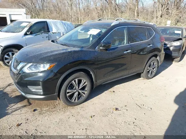 5N1AT2MV1KC802776 2019 NISSAN ROGUE - Image 2