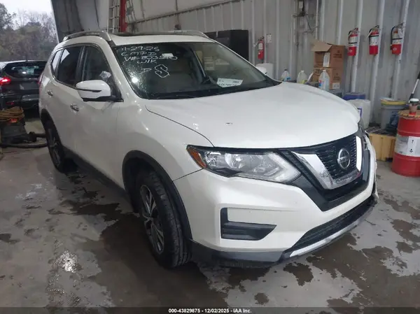 5N1AT2MV1KC803510 2019 NISSAN ROGUE - Image 1
