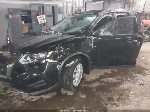 5N1AT2MV1KC810120 2019 NISSAN ROGUE - Image 2