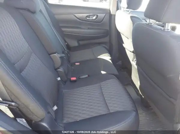 5N1AT2MV1KC810716 2019 NISSAN ROGUE - Image 8