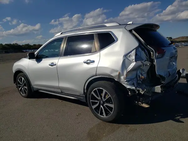 5N1AT2MV1KC811557 2019 NISSAN ROGUE - Image 2