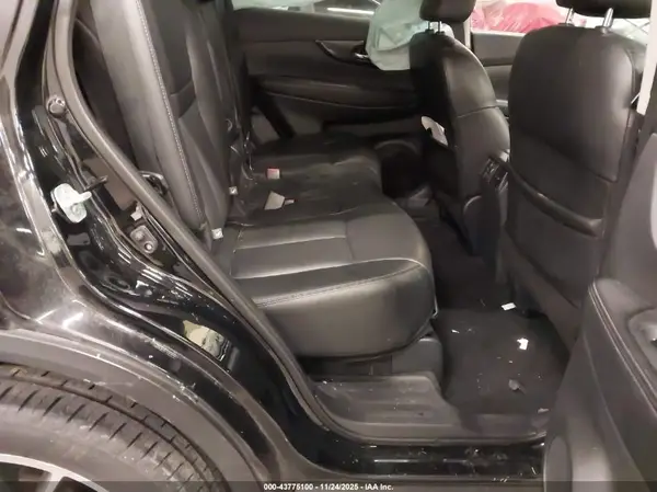 5N1AT2MV1KC824180 2019 NISSAN ROGUE - Image 8