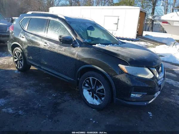 5N1AT2MV1KC825460 2019 NISSAN ROGUE - Image 1