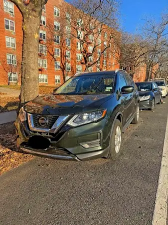 5N1AT2MV1KC826141 2019 NISSAN ROGUE - Image 2