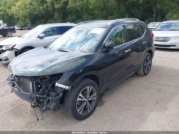 5N1AT2MV1KC829315 2019 NISSAN ROGUE - Image 2