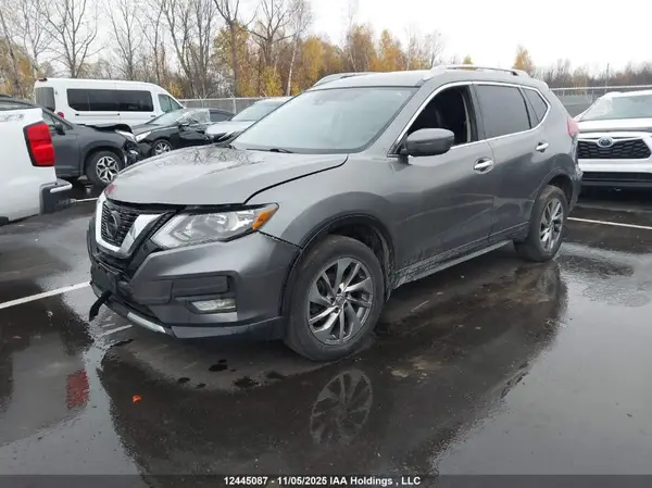 5N1AT2MV1KC834112 2019 NISSAN ROGUE - Image 2