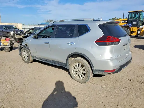 5N1AT2MV1LC708236 2020 NISSAN ROGUE - Image 2