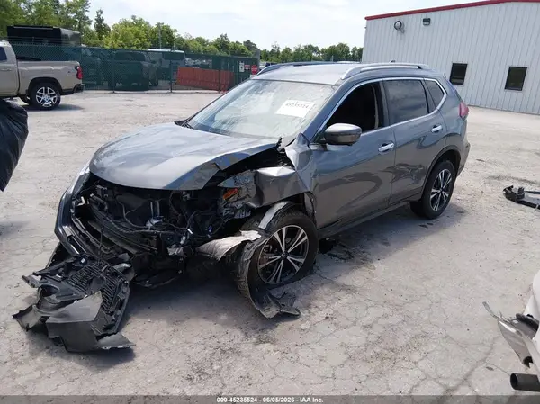 5N1AT2MV1LC715025 2020 NISSAN ROGUE - Image 2