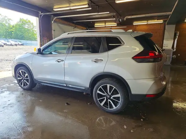 5N1AT2MV1LC725425 2020 NISSAN ROGUE - Image 2