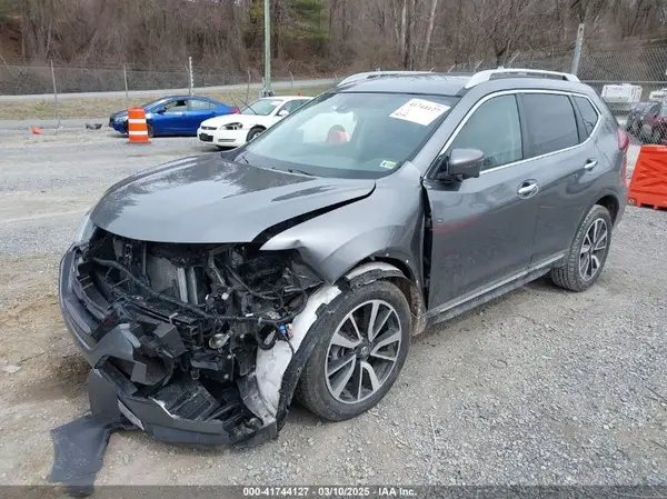 5N1AT2MV1LC744539 2020 NISSAN ROGUE - Image 2