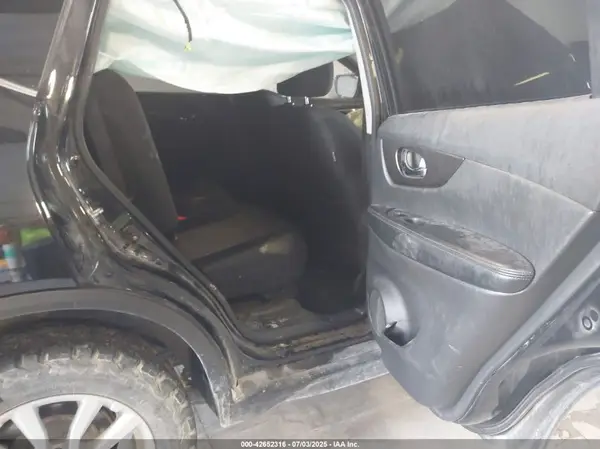 5N1AT2MV1LC745674 2020 NISSAN ROGUE - Image 8