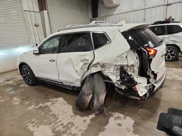 5N1AT2MV1LC747599 2020 NISSAN ROGUE - Image 2