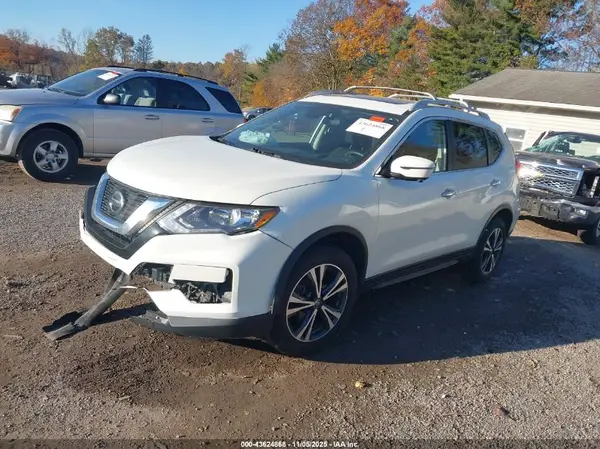 5N1AT2MV1LC794020 2020 NISSAN ROGUE - Image 2