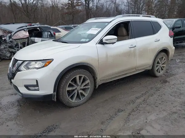 5N1AT2MV1LC802407 2020 NISSAN ROGUE - Image 2