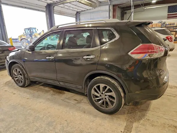 5N1AT2MV2GC731997 2016 NISSAN ROGUE - Image 2