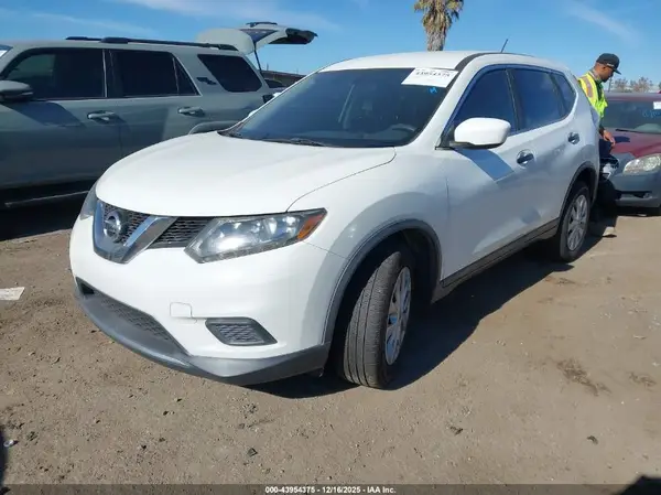 5N1AT2MV2GC736276 2016 NISSAN ROGUE - Image 2