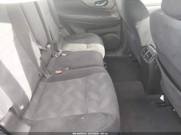 5N1AT2MV2GC749240 2016 NISSAN ROGUE - Image 8