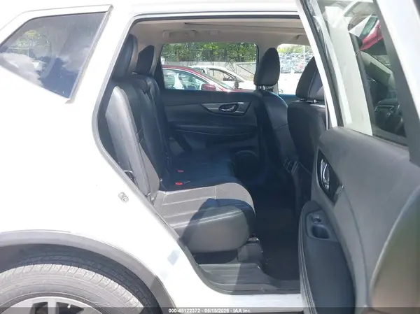 5N1AT2MV2GC752896 2016 NISSAN ROGUE - Image 8