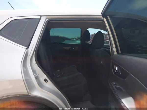 5N1AT2MV2GC763784 2016 NISSAN ROGUE - Image 8