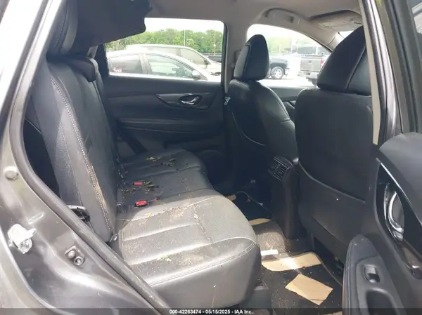 5N1AT2MV2GC772985 2016 NISSAN ROGUE - Image 8