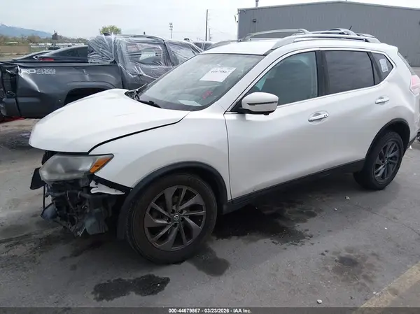 5N1AT2MV2GC783887 2016 NISSAN ROGUE - Image 2