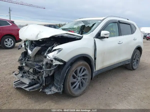 5N1AT2MV2GC792427 2016 NISSAN ROGUE - Image 2